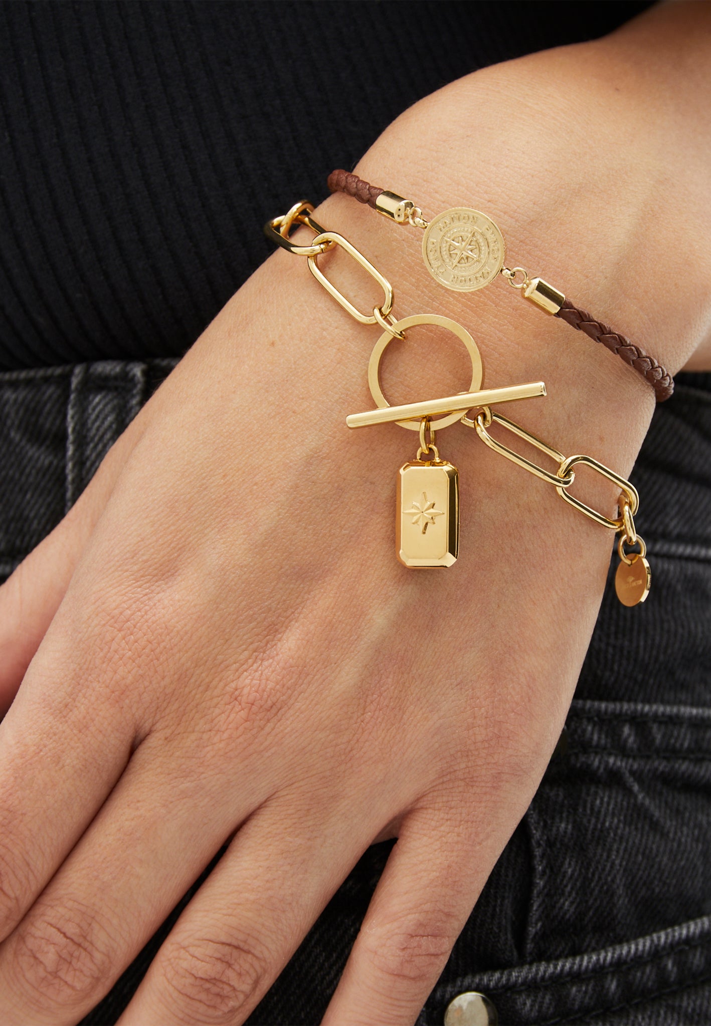 Shop Offizieller Anhänger Online FYNCH-HATTON Edelstahl-Armband mit – | gold |