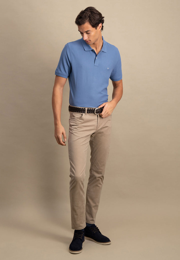 Classic polo shirt made of premium cotton