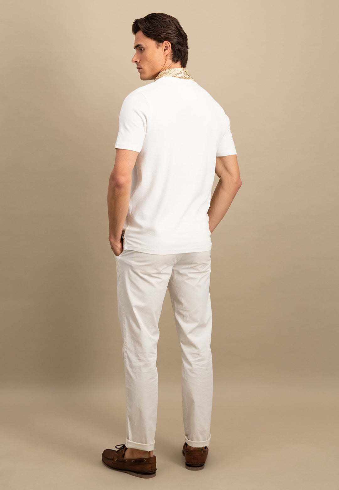 #farbe_new-offwhite