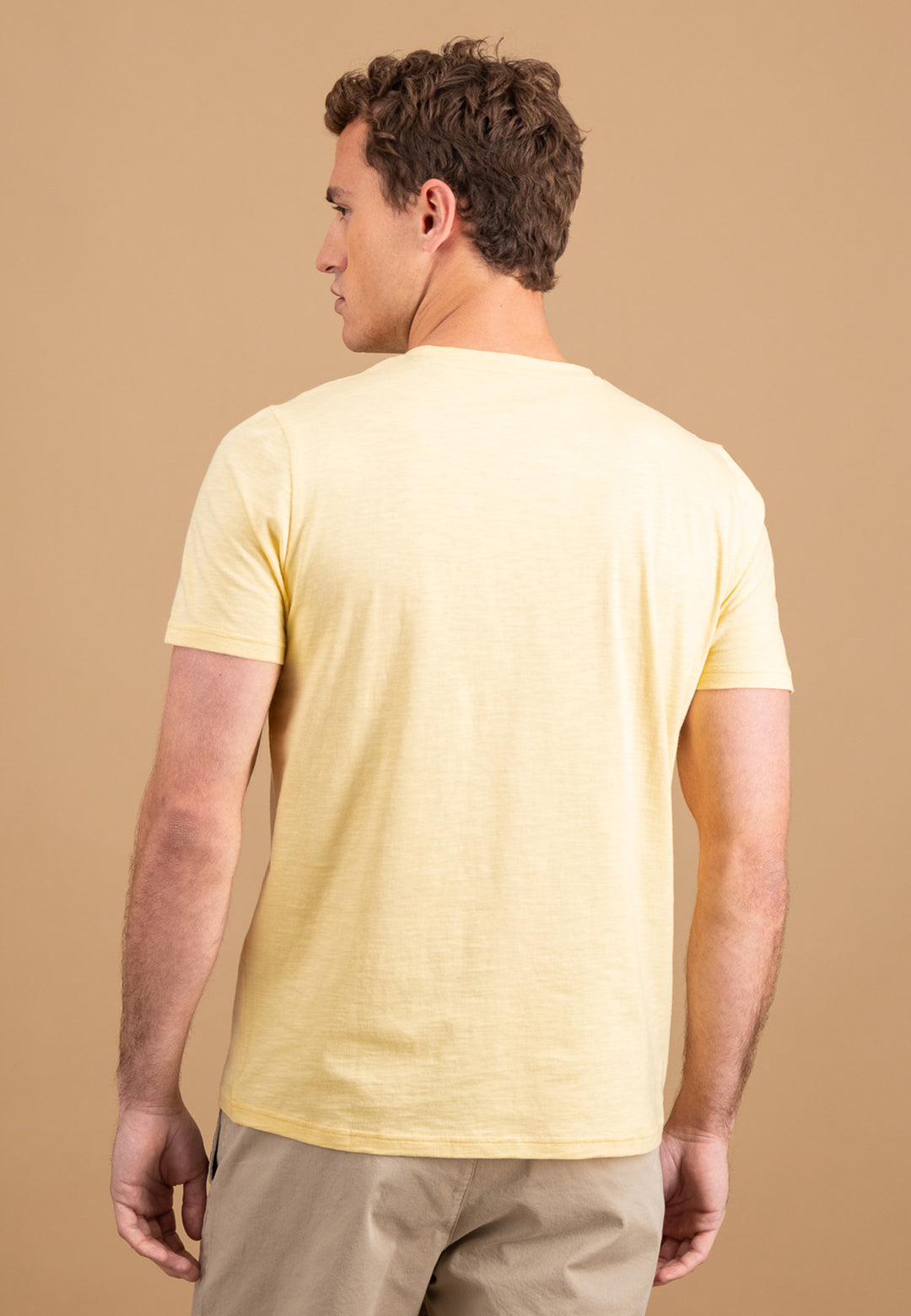 #farbe_pale-yellow