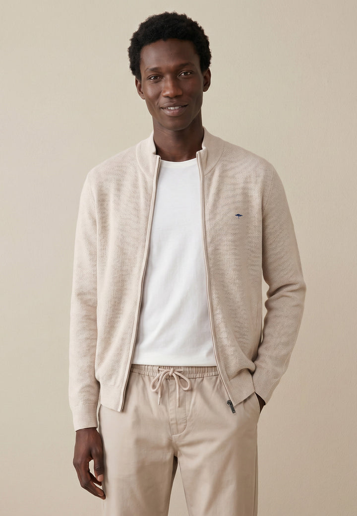 #color_new-offwhite