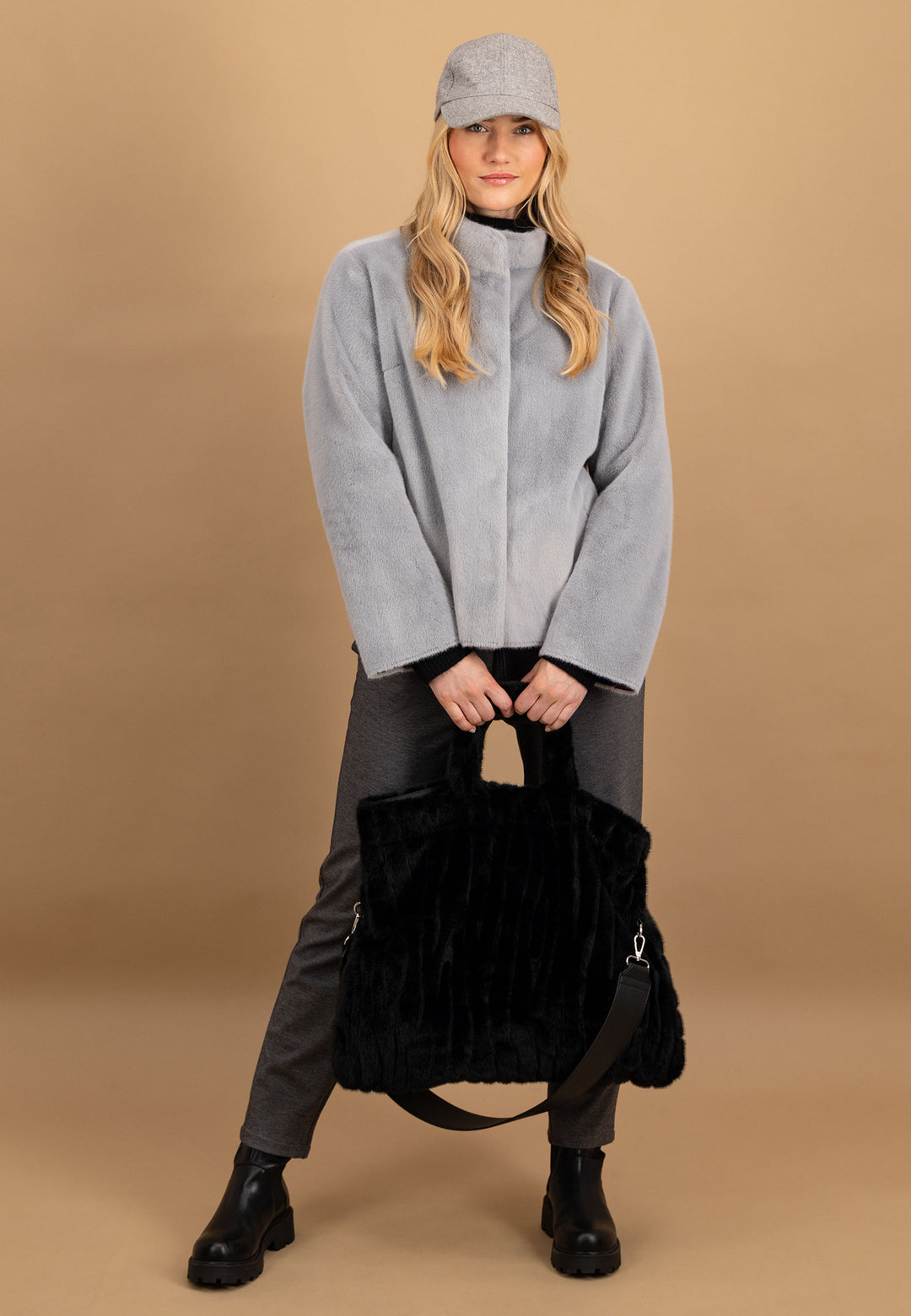 #farbe_alloy-grey