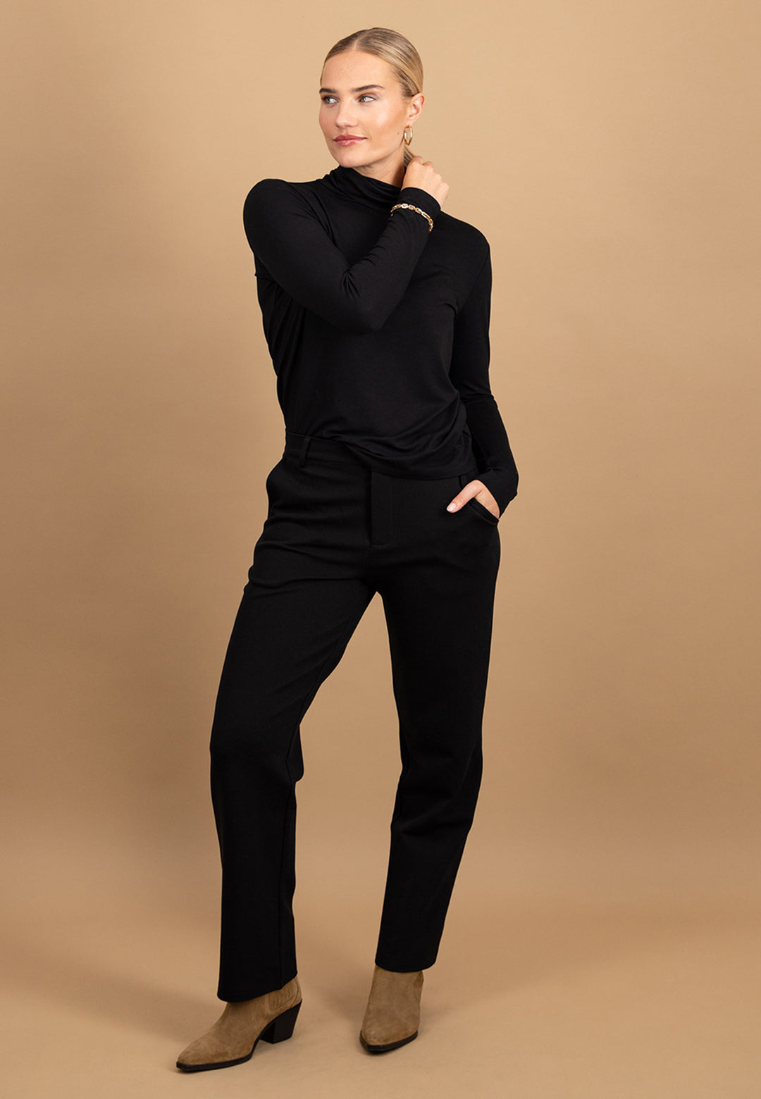 #farbe_black