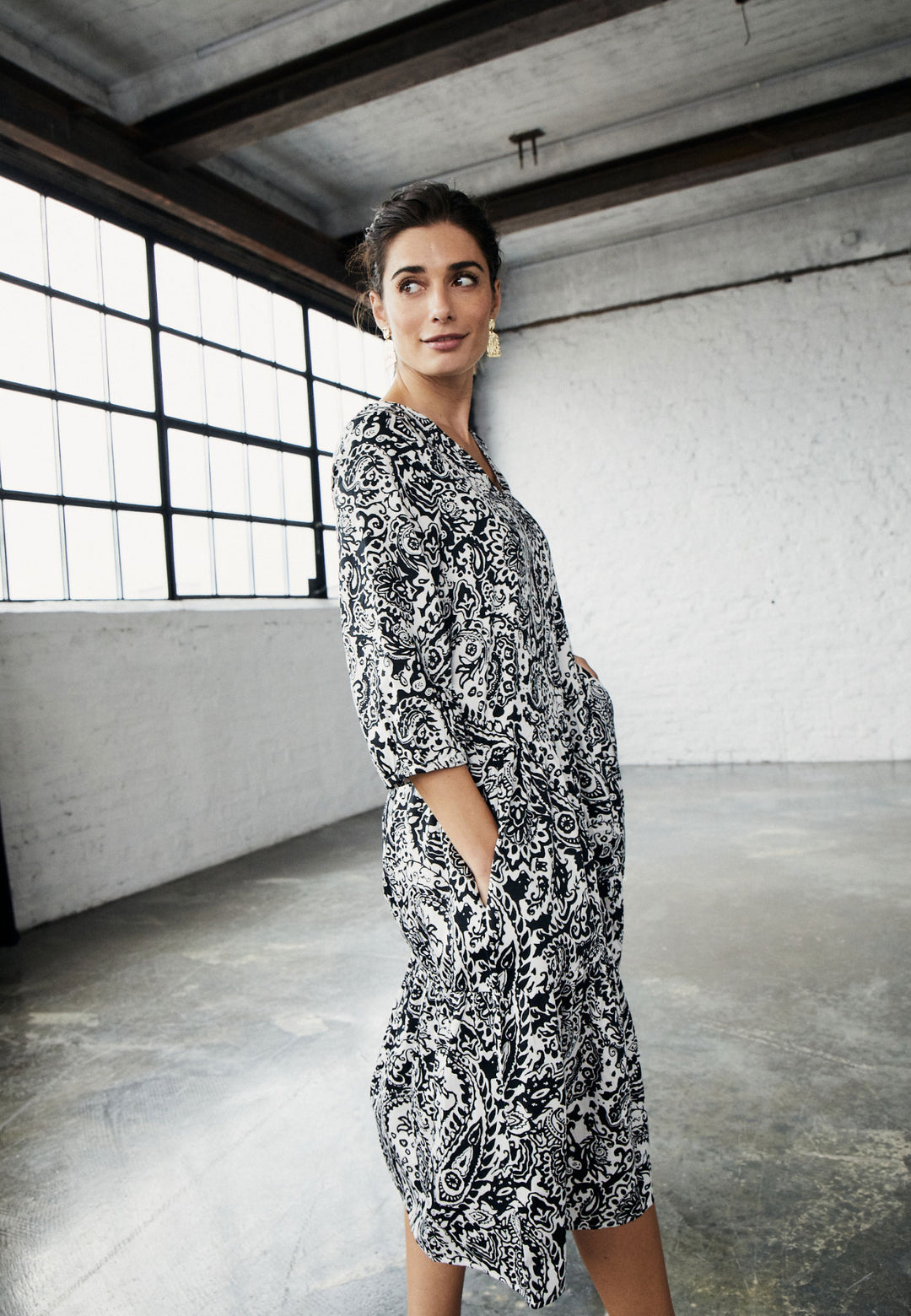 Flounce dress with paisely – Shop Online FYNCH-HATTON | print Offizieller
